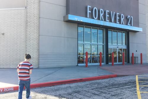 Forever 21 Hires The American Law Firm Latham & Watkins for Advice on Restructuring