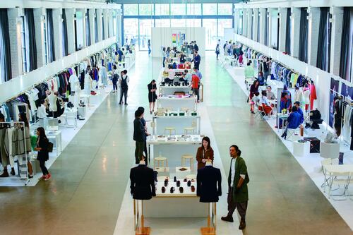 In China, Showrooms Blossom
