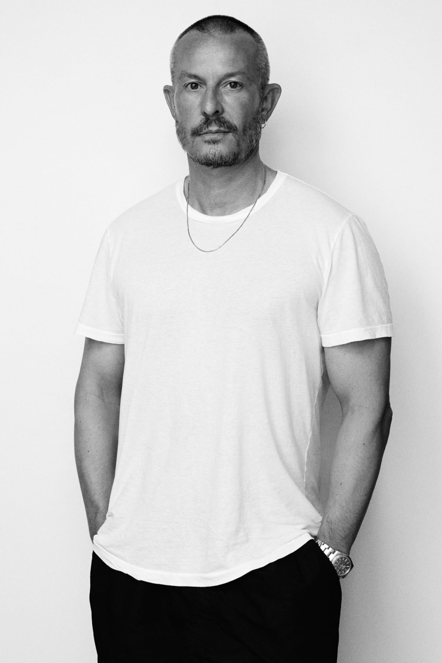 Jonathan Saunders