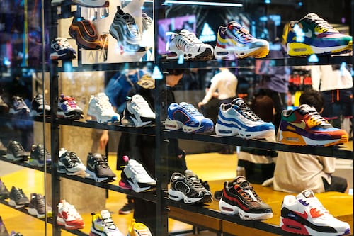 What Will It Take to Break Into China’s Sneaker Resale Market?