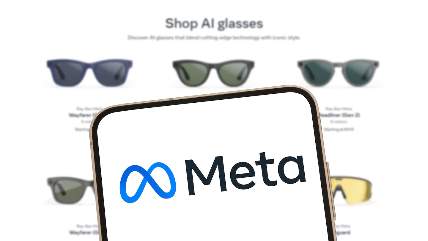Meta smartglasses.