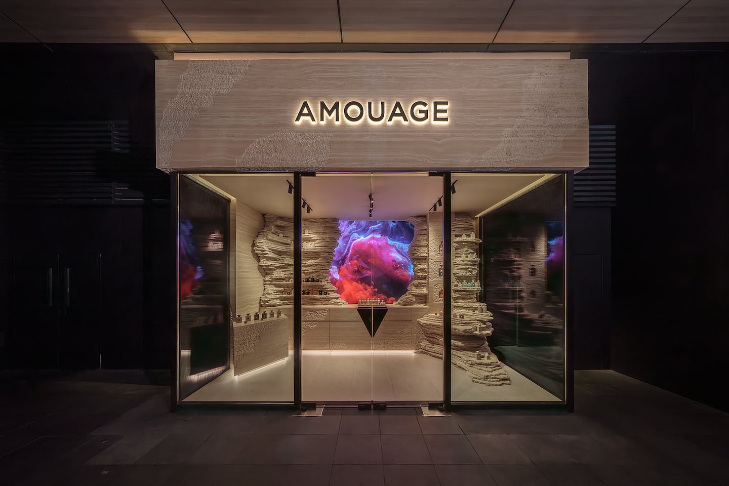 Amouage 'petit-boutique' Chengdu in 2026