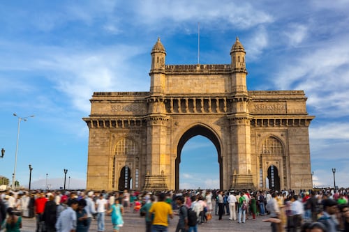 Dior to Show at Mumbai’s ‘Gateway of India’ Monument