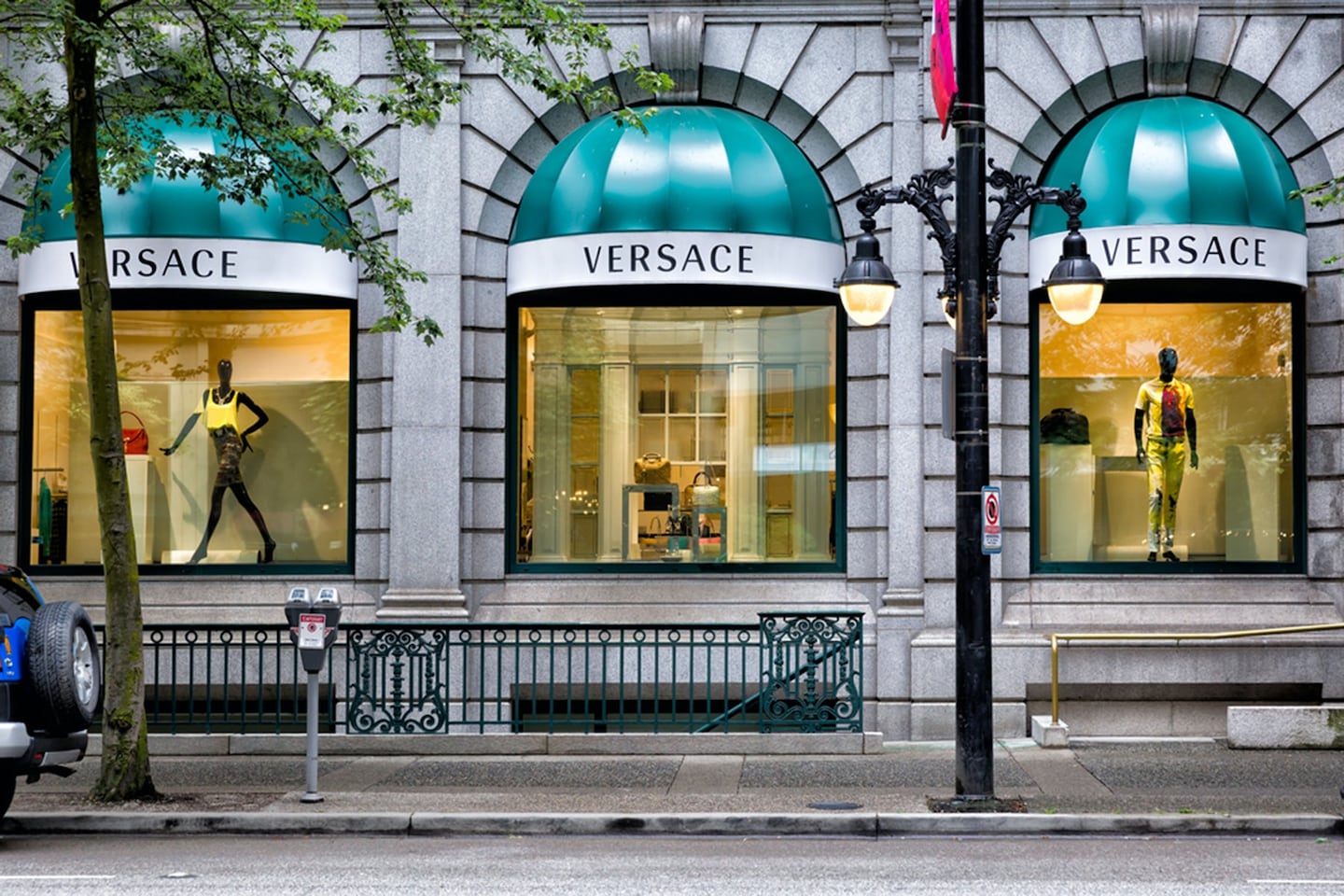 Versace store