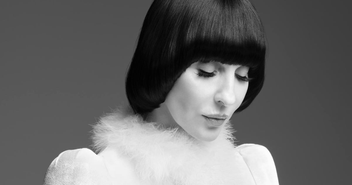 Сьюзи Кейв откроет бутик по записи в Лондоне