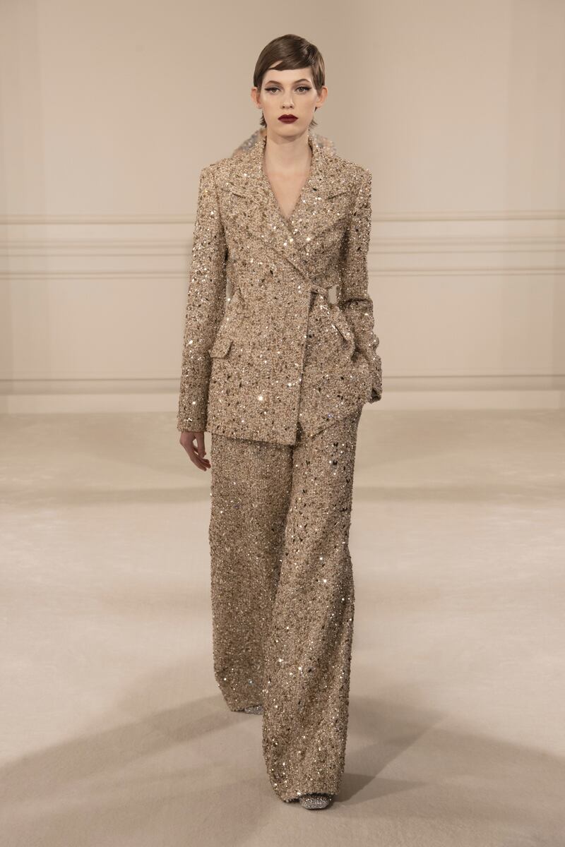 Valentino Spring/Summer 2022 Haute Couture look 45.