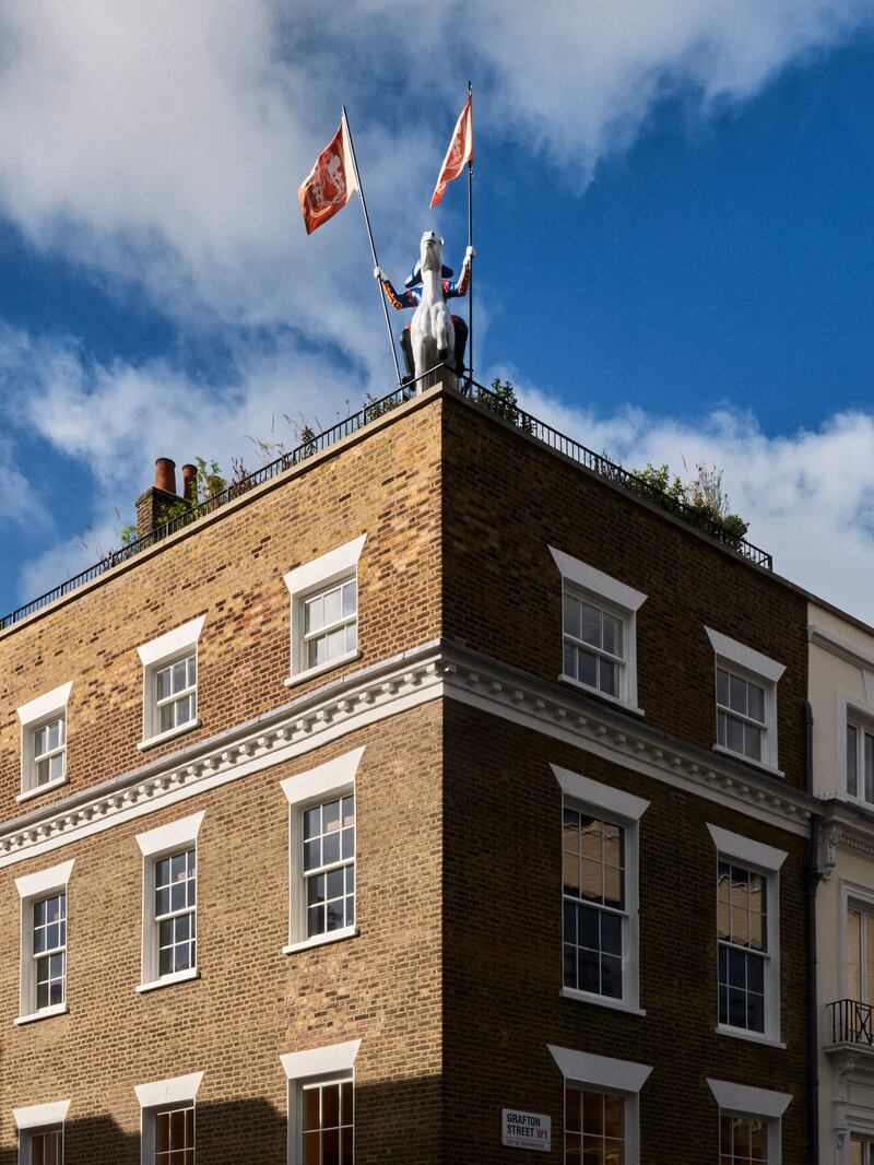 Hermès has unveiled an ultra-luxurious mega-boutique at 166 New Bond Street.