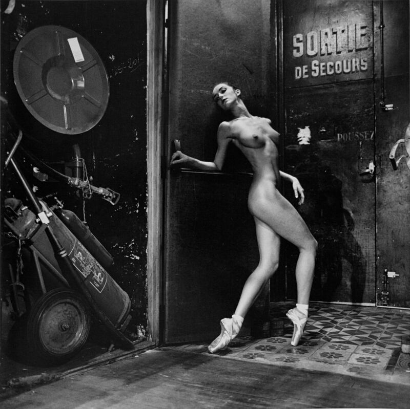 Helmut Newton, Ballet de Monte Carlo, Bernice Coppieters, 1992.