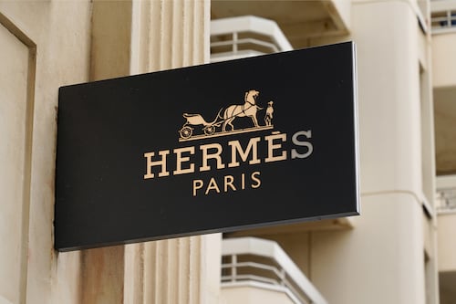 Hermès Defies Luxury Slowdown With Sales Jump in China