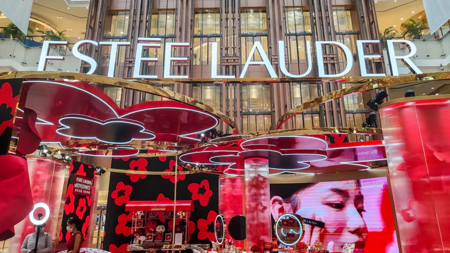 Estée Lauder Companies' turnaround plan is underway, but headwinds persist.