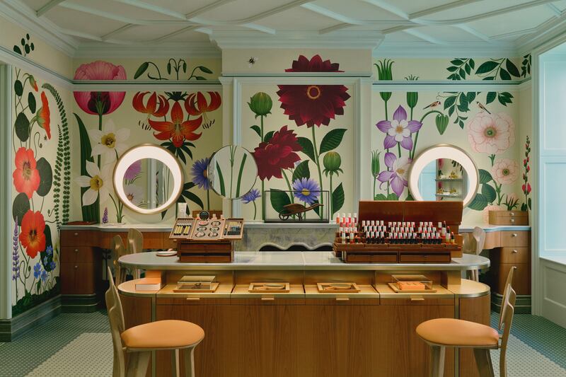Hermès has unveiled an ultra-luxurious mega-boutique at 166 New Bond Street.