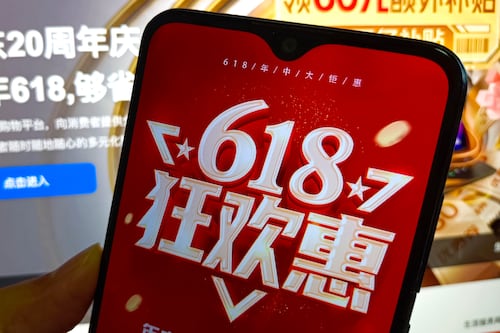 Chinese E-Commerce Giants Entice Cautious Consumers With Steep Mid-Year Discounts