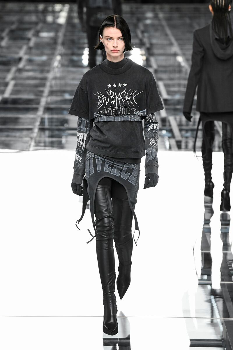 Givenchy Autumn/Winter 2022 look 2.