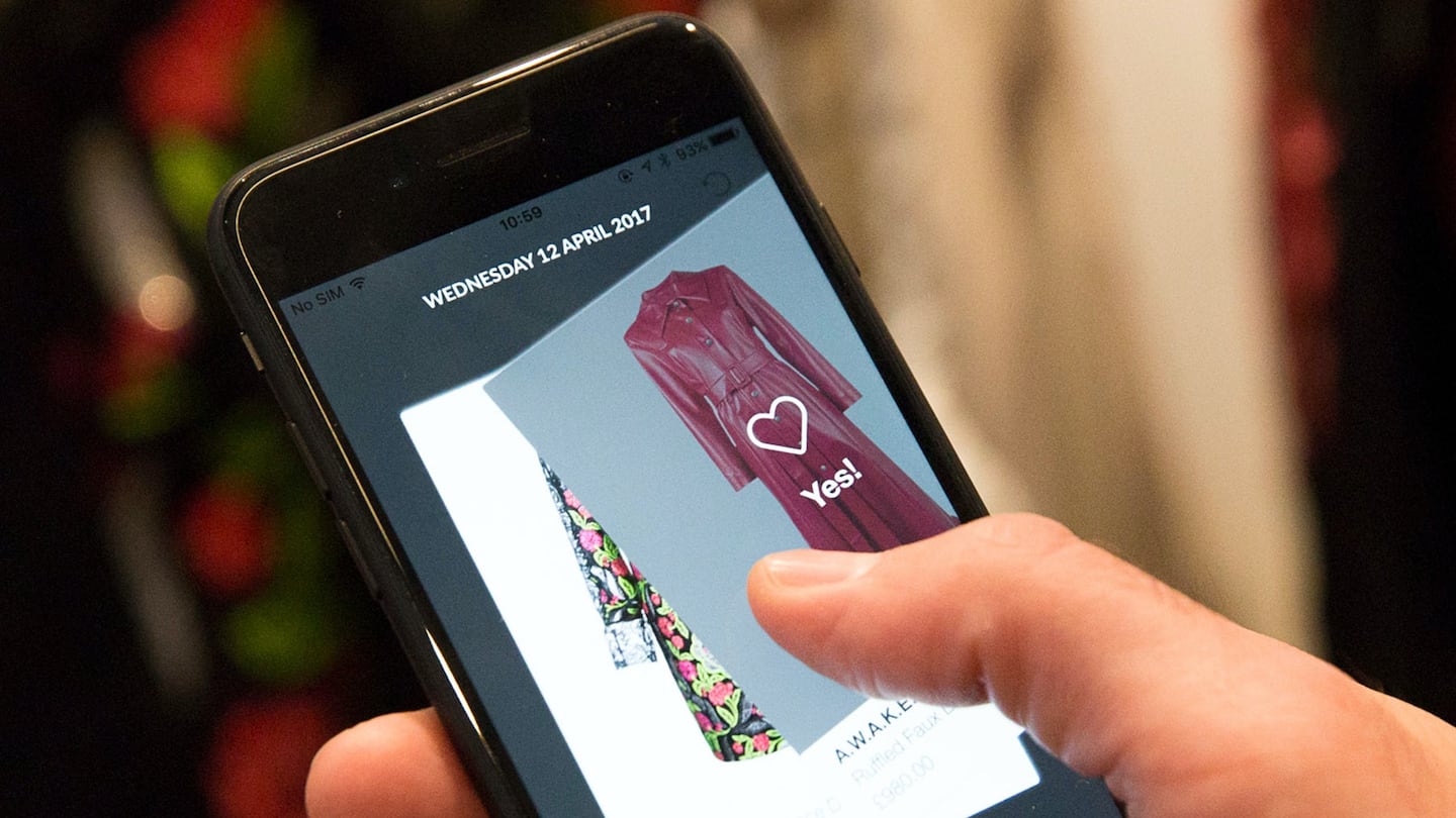 Farfetch's shopping features.