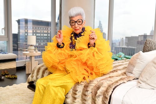 Iris Apfel, New York Style Icon, Has Died at 102