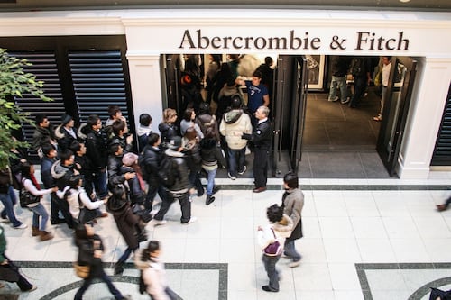 Abercrombie & Fitch Quarterly Sales Miss Estimates, Shares Skid
