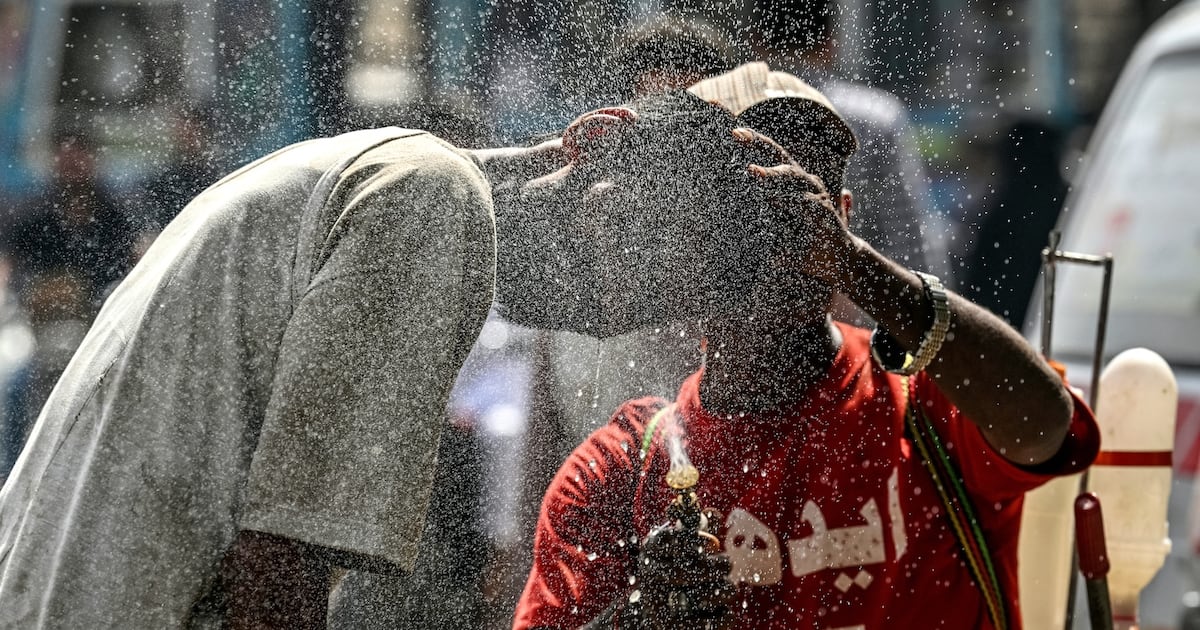 Fashion Is Failing to Protect Garment Workers From Extreme Heat Fashion Is Failing to Protect Garment Workers From Extreme Heat