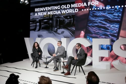 Reinventing Old Media for a New Media World: The FT and the Guardian