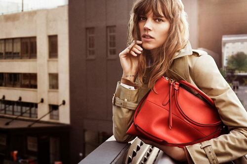 Coach Falls as Storms, Rivals Cause North American Sales Plunge