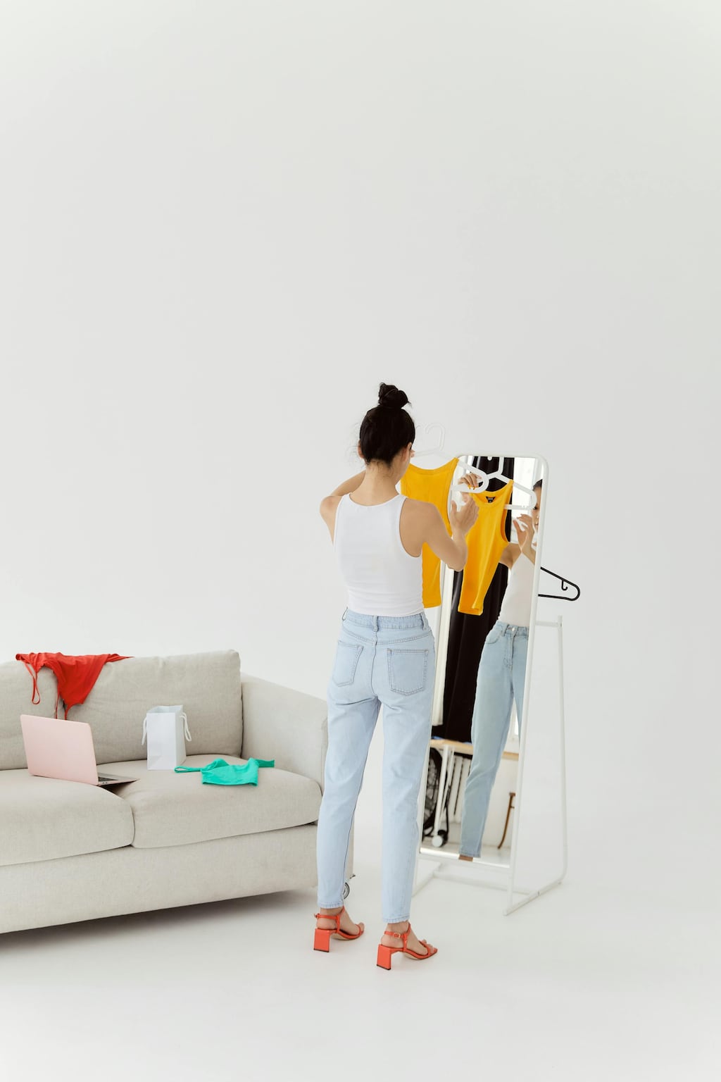 Online Resale Is Booming. Why Are So Many Users Unhappy?