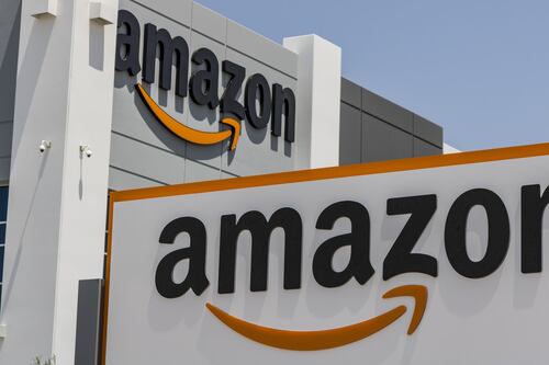 Amazon Posts Small Loss in Australia