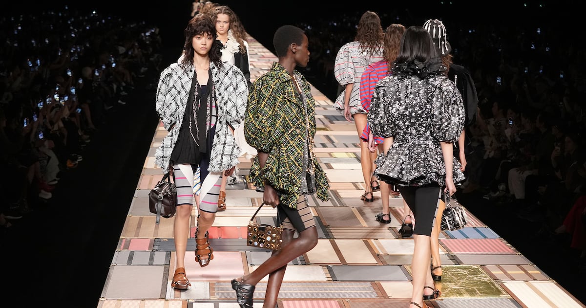 LVMH Results Spell Trouble for Luxury Sector LVMH Results Spell Trouble for Luxury Sector