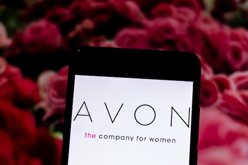 Avon CEO Steps Down as Natura Deal Closes