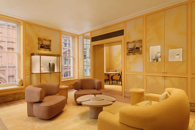 Hermès has unveiled an ultra-luxurious mega-boutique at 166 New Bond Street.