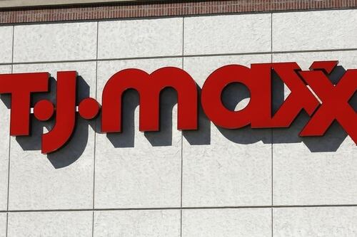 TJX Same-Store Sales Top Estimates as Shoppers Hunt for Deals