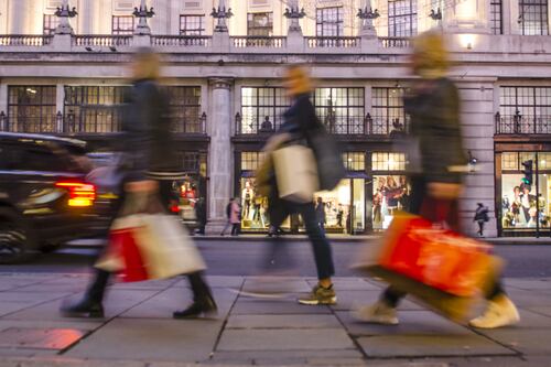 British Shoppers Splurge Over Christmas as Brexit Chatter Wanes