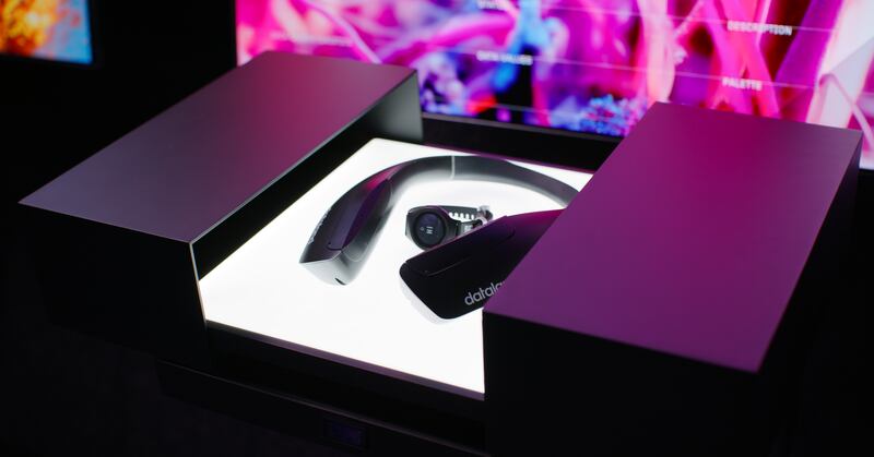 L'Oréal Luxe developed 12 fragrances that are dispensed from a device worn around the neck at Dataland.