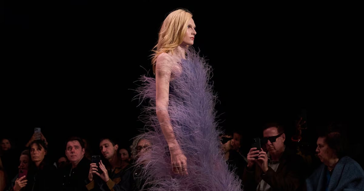 Falling Sales at Stella McCartney Fuel Fears Over Fashion Label’s Future Falling Sales at Stella McCartney Fuel Fears Over Fashion Label’s Future