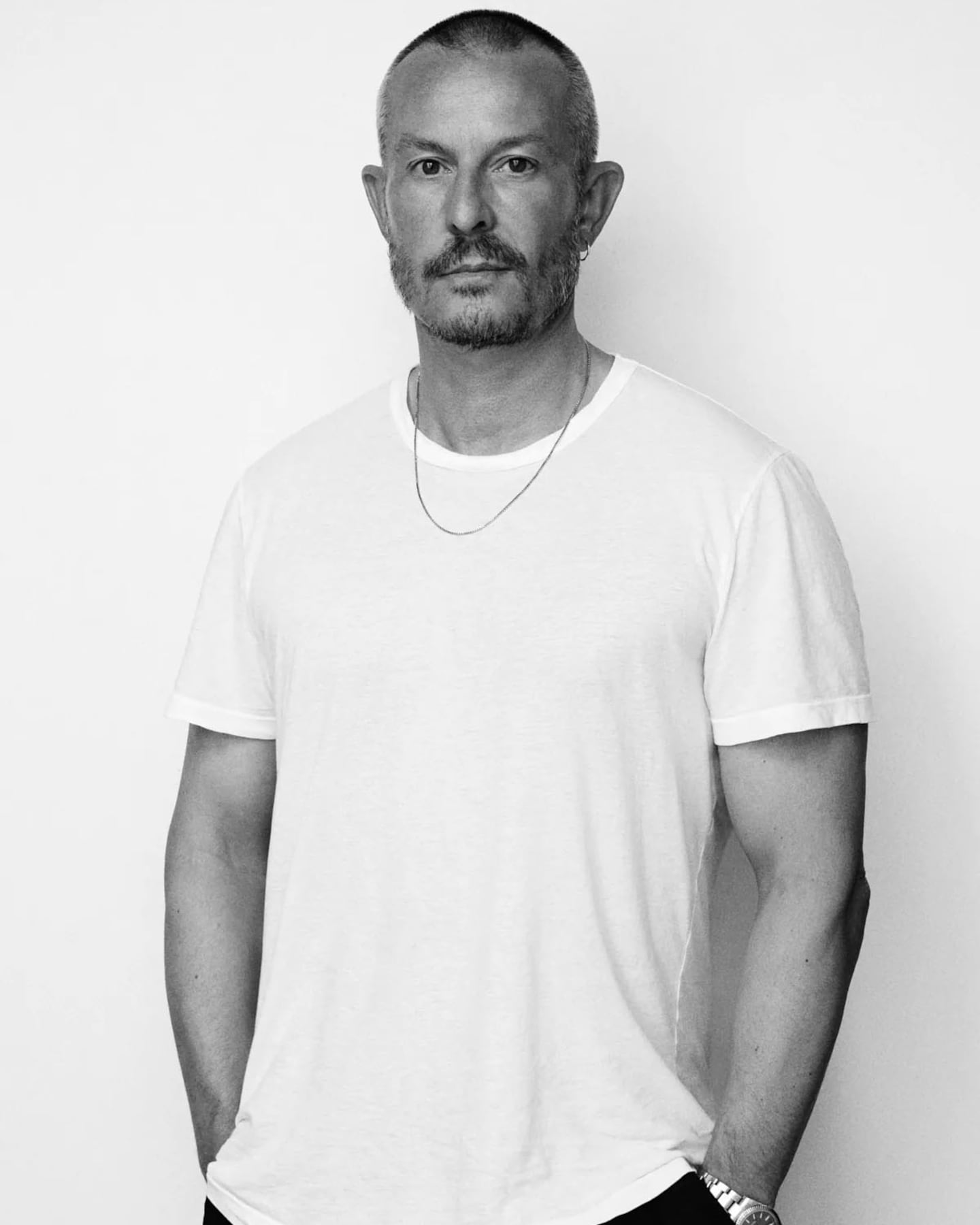 Jonathan Saunders.