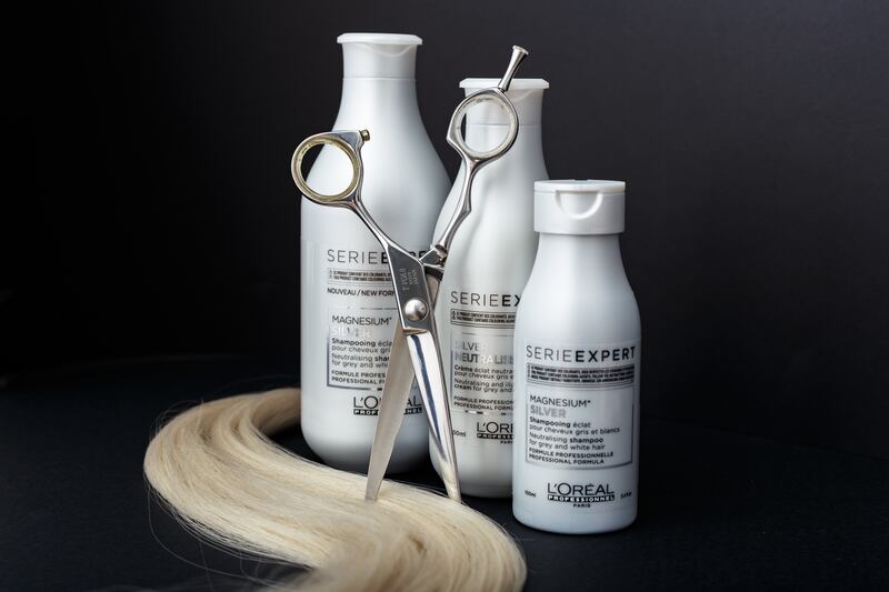 L’Oréal professionnel Paris Serie Expert Silver hair professional products.