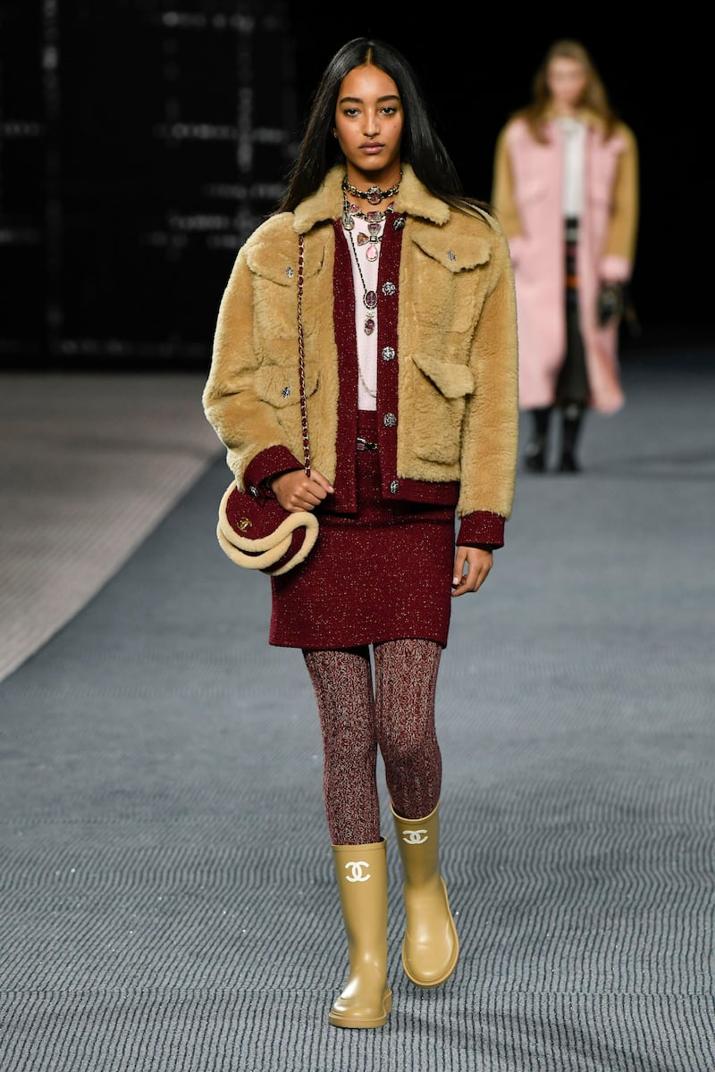 Chanel Autumn/Winter 2022 look 5.