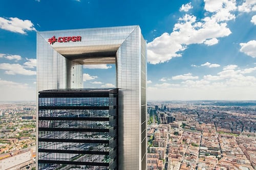 Zara Owner Ortega Buys $550 Million Madrid Skyscraper