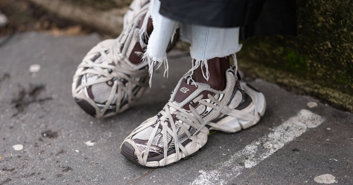 Luxury Sneakers Lose Their ‘It’ Status Luxury Sneakers Lose Their ‘It’ Status