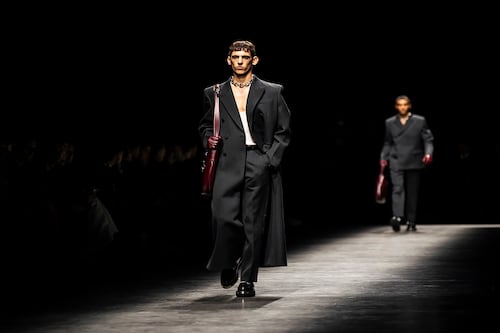 Sabato De Sarno’s Gucci Menswear Debut Had Drama in the Details 