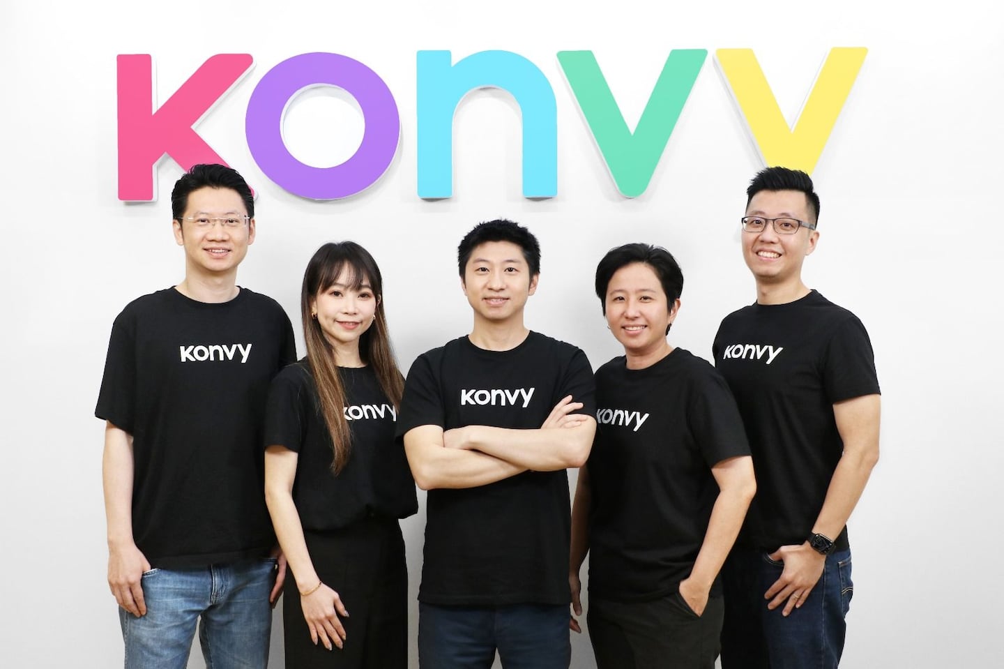 Thai multi-brand beauty retailer Konvy executives, from left to right: Leon Huang (CFO & co-founder), Mia Chou (e-commerce director), QingGui Huang (CEO & co-founder), Pornsuda Vangvidhayakul (managing partner), JC Chen (CCO).
