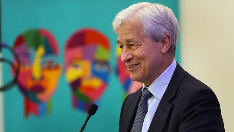 JPMorgan Chase CEO causes controversy with China remarks.