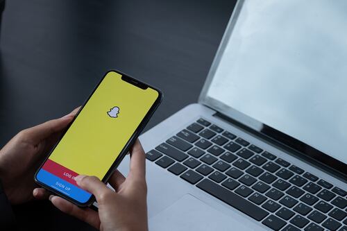 Snap Uses AI Chatbot to Refine Its Ad Business
