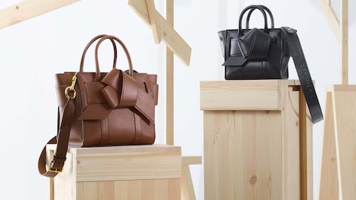 Mulberry Forecasts Reduced Losses on Improving Sales Trend