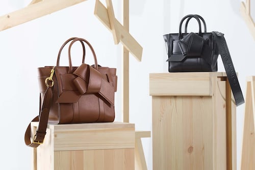 Mulberry Forecasts Reduced Losses on Improving Sales Trend