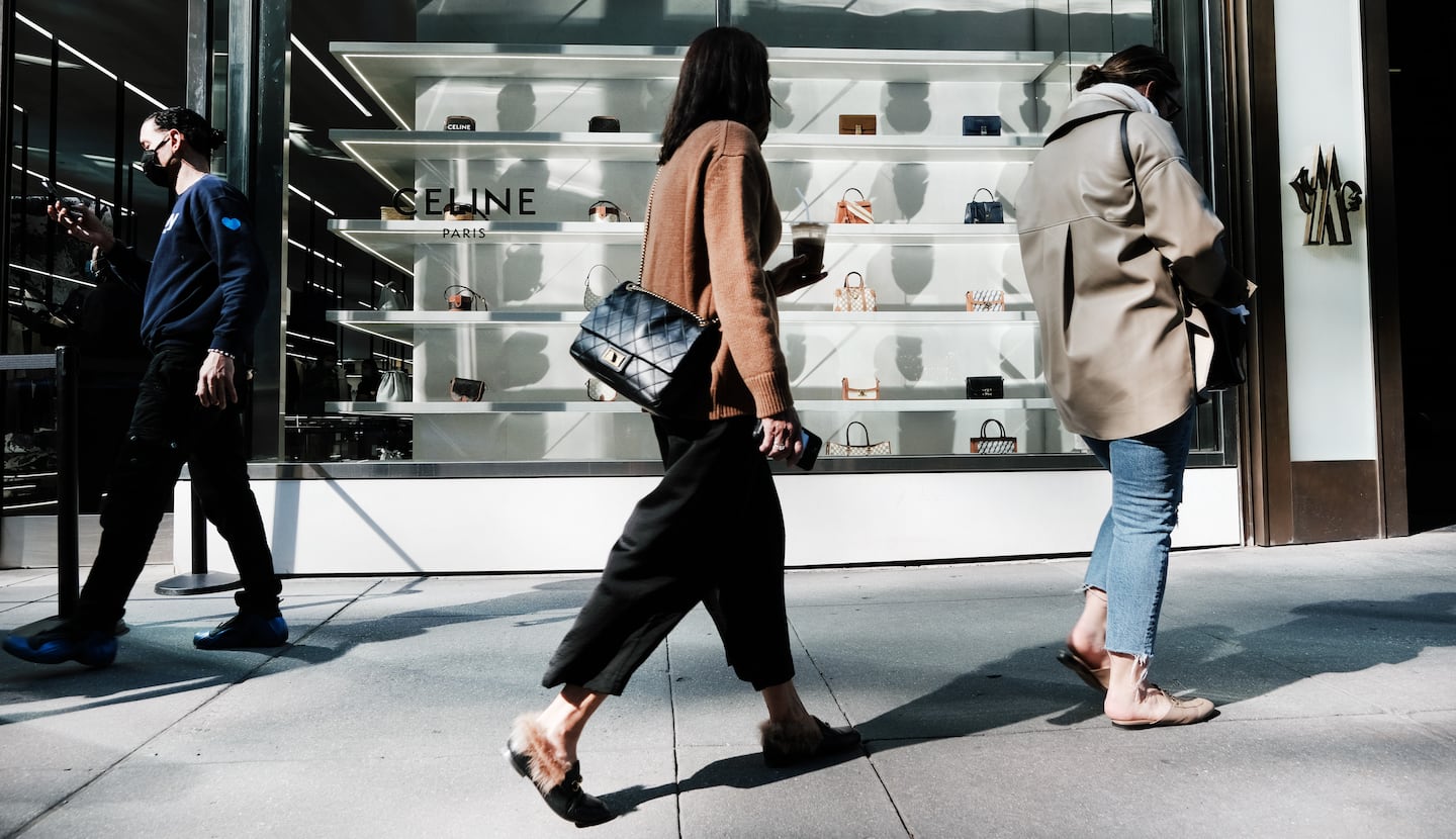 Shoppers in New York City. Spencer Platt/Getty Images