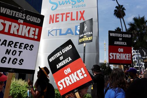 Hollywood Screenwriters Reach Deal to End Five-Month Strike