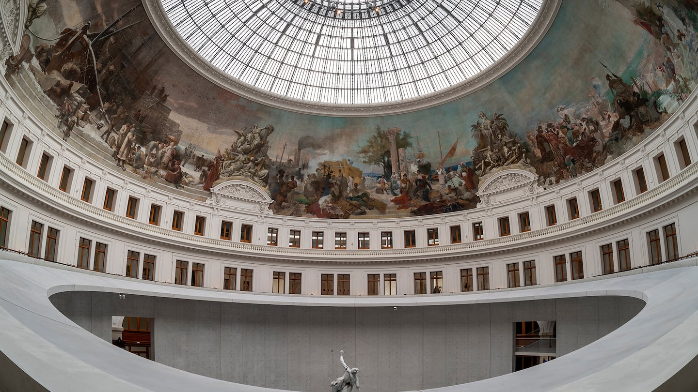 The rotunda of The Bourse de Commerce, François Pinault's new museum in Paris. Getty.