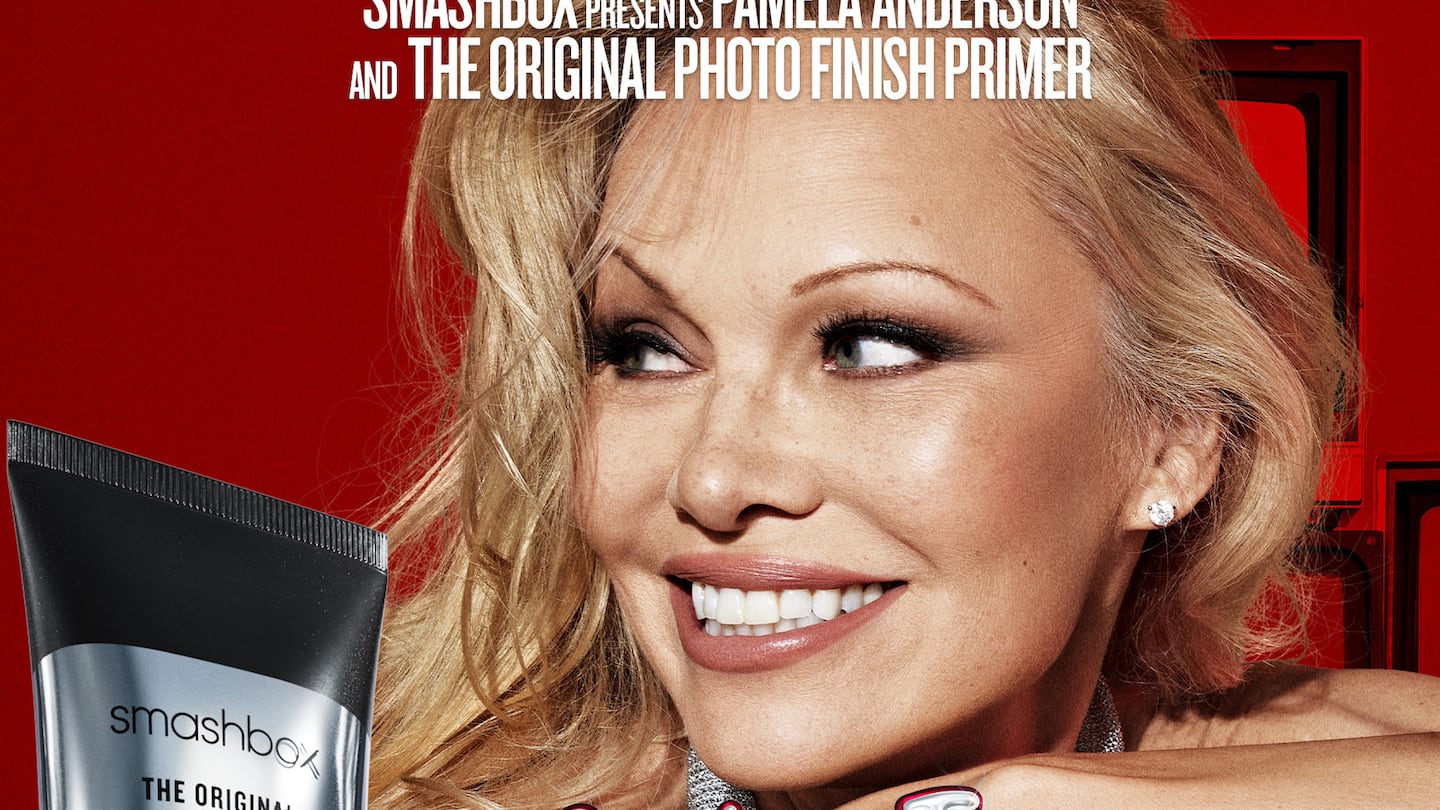 A photo of Pamela Anderson with Smashbox's Photo Finish Primer.