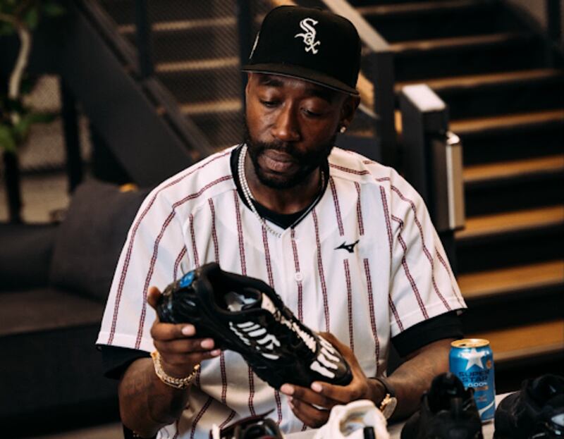 Freddie Gibbs teams up With Mizuno .