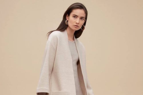 Canadian Retailer Aritzia Said to Hire Banks for IPO This Year