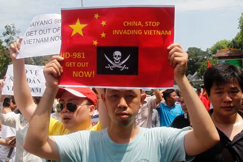 Vietnam Mobs Set Fire to Foreign Factories in Anti-China Protest